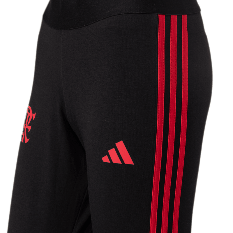 IT3826_5_APPAREL_Photography_Detail-View-2_white.png