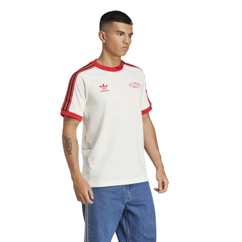 JF0434_4_APPAREL_On-Model_Walking-View_white.jpg